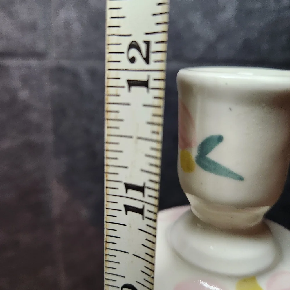Signed Hand-Painted Ceramic Candlesticks Pink Green Flowers Lattice Design 12